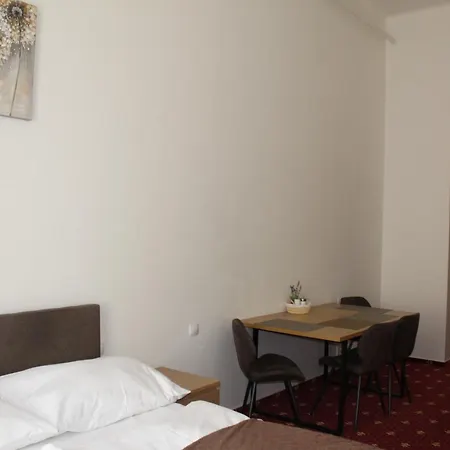 Sokolska Apartment Prague Exterior photo