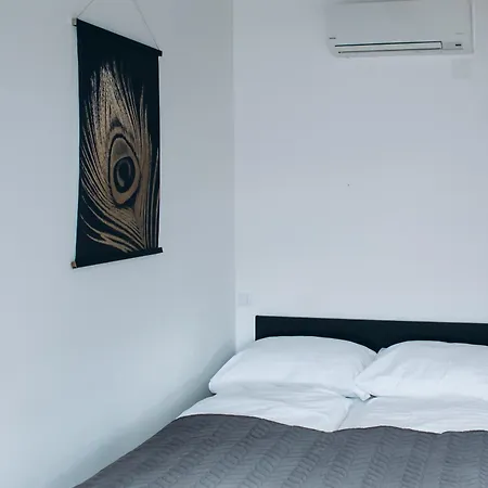 Sokolska Apartment Prague Exterior photo