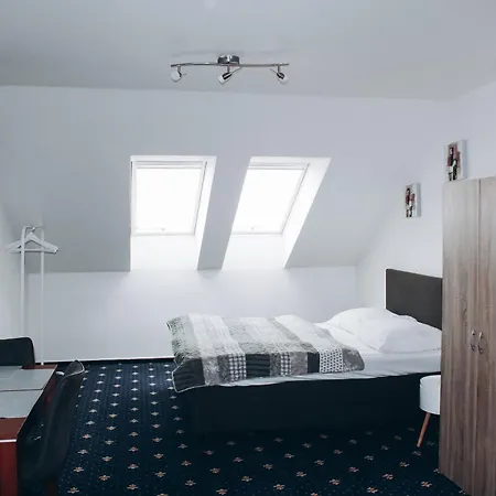 Sokolska Apartment Prague Exterior photo
