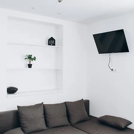 Sokolska Apartment Prague Exterior photo